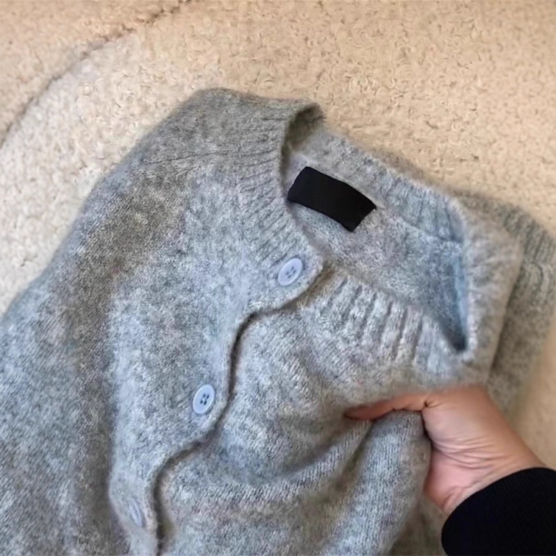 Cardigan tricotat în stil coreean pentru femei, textură pluș teddy bear, gros și confortabil, guler rotund, mâneci raglan, potrivit pentru toamnă-iarnă 2025