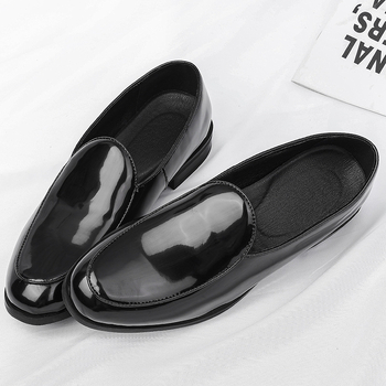 Pánske Casual Slip-On Topánky, Vrchnok Microfiber, Gumová podrážka, Špičatá špička, Nízky podpätok (1–3 cm), Model 55801, Jesenné vydanie 2025