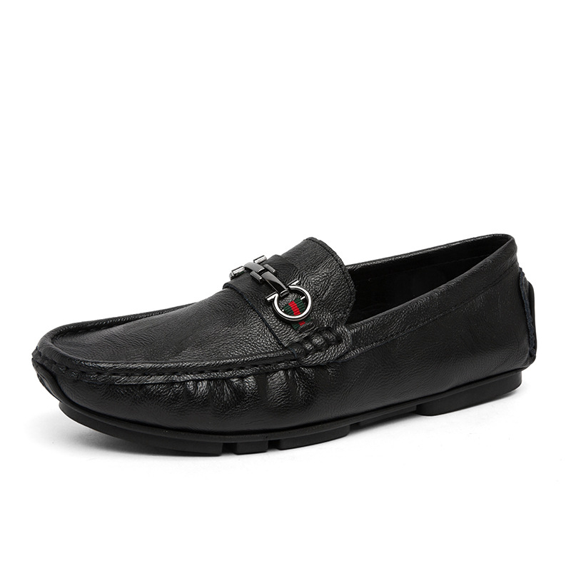 Pánske voľnočasové mokasíny s gumovou podrážkou, vrchnok z teľacej kože, okrúhla špička, plochá päta, retro štýl