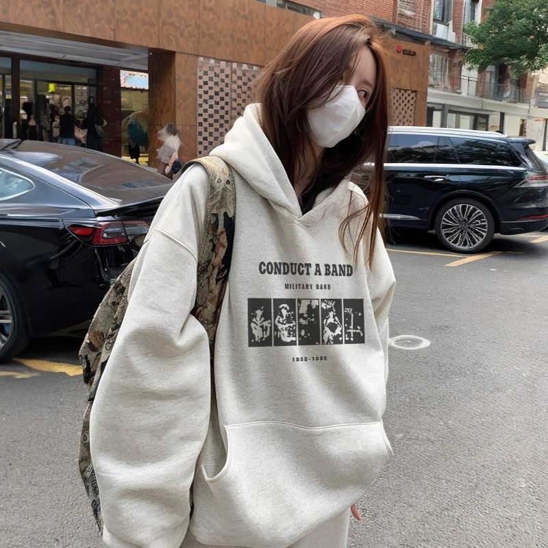 Hanorac tricotat femei cu glugă, croială lejeră, lungime medie, mâneci lungi, imprimeu geometric