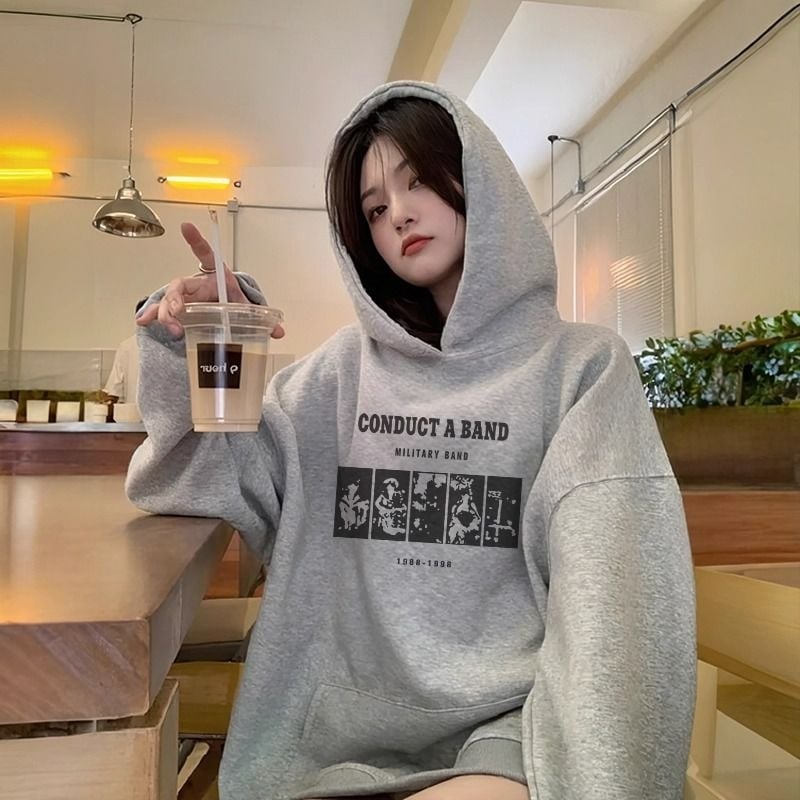 Hanorac tricotat femei cu glugă, croială lejeră, lungime medie, mâneci lungi, imprimeu geometric