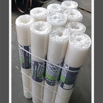 Plasă plastic protectivă pentru creșterea animalelor și protecția balconului, material polietilenă