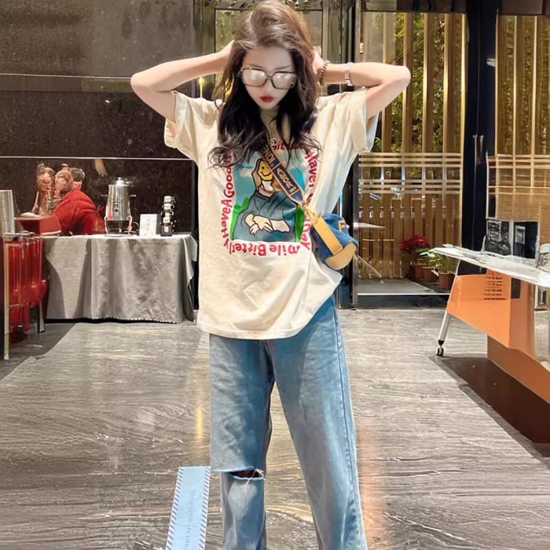 Pamukasta T-shirt majica s printom Mona Lisa, slobodan kroj, kratkih rukava, srednja duljina