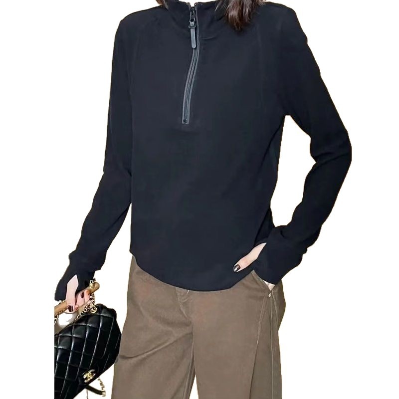 Ženski hoodie s patentnim zatvaranjem od German Terry materijala, stojeći ovratnik, dugi rukav, široki kroj, redovna duljina