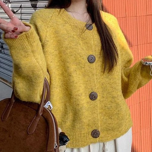 Dámsky polyesterový kardigan s kokosovými gombíkmi, okrúhly výstrih, raglánové dlhé rukávy, krátky strih