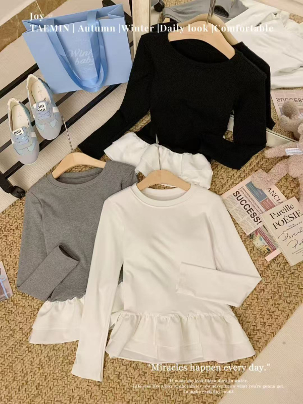 Dugačka ženska majica s dugim rukavima i boho cvjetnom čipkom — uski kroj, okrugli izrez, pamuk-elastan smjesa (80–90% pamuk, <30% elastan)