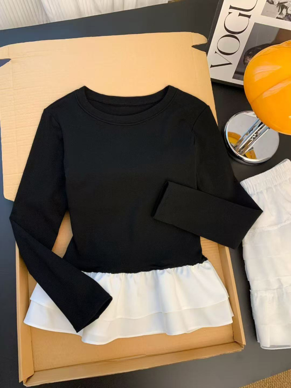 Dugačka ženska majica s dugim rukavima i boho cvjetnom čipkom — uski kroj, okrugli izrez, pamuk-elastan smjesa (80–90% pamuk, <30% elastan)