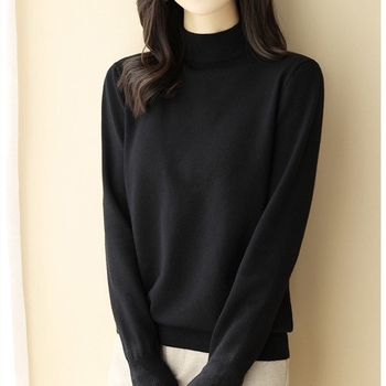 Viskózový sveter z viskózového vlákna s polovičnou vysokou golou, dlhé rukávy, hrubý úplet