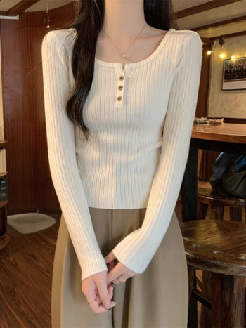 Dámsky pletený sveter so štvorcovým golierom, viskózové vlákno, tenký, priliehavý strih, dlhé rukávy