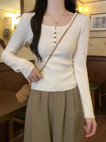 Dámsky pletený sveter so štvorcovým golierom, viskózové vlákno, tenký, priliehavý strih, dlhé rukávy