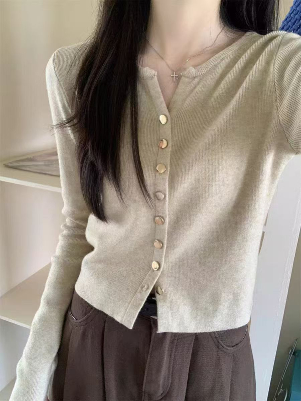 Dámsky pletený cardigan z polyesteru s výstrihom do V, dlhé rukávy, štíhly strih, gombíky