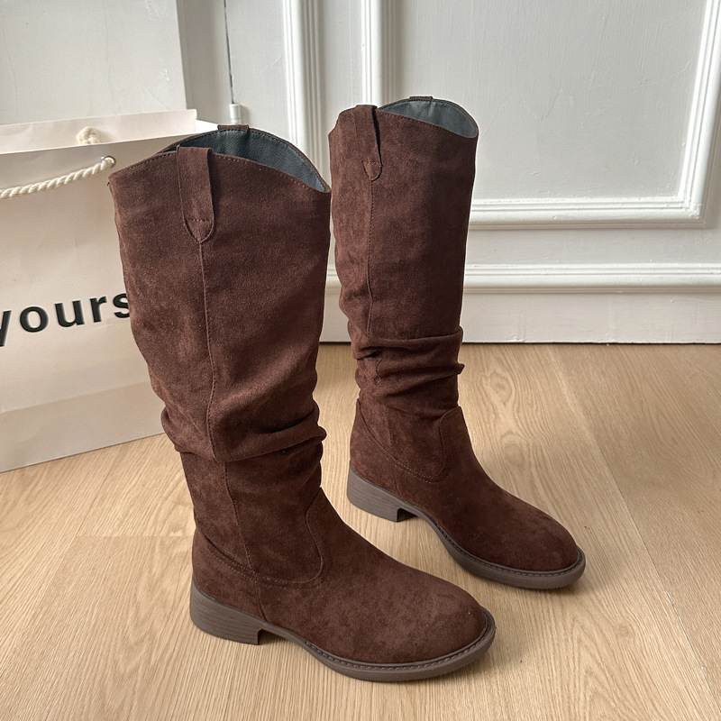 Botine fashion cu tocuri groase, înalte, stil retro, vârf rotund, material superior: velur de vițel, talpă din cauciuc, slip-on, sezon toamnă-iarnă 2025