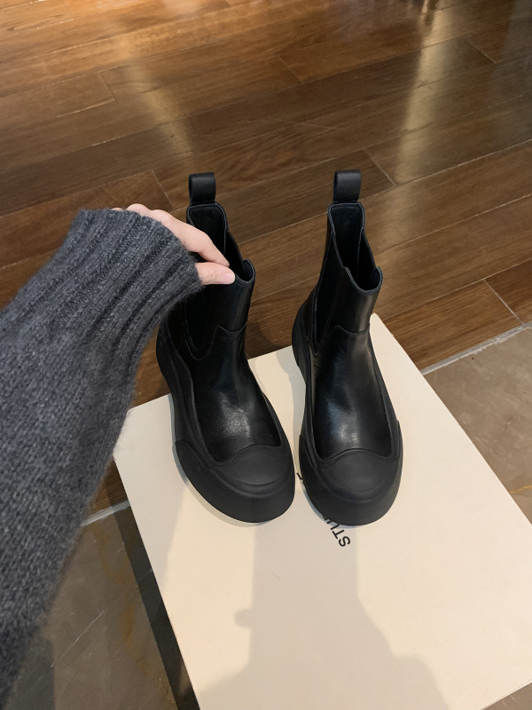 Ghete Chelsea din piele naturală, căptușite cu fleece, talpă groasă din cauciuc, gambă mid-calf, vârf rotund, închidere slip-on