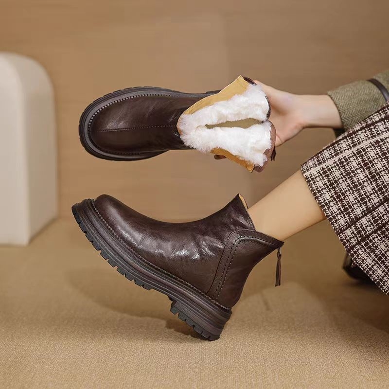 Botosei Martin pentru femei, exterior microfibră, gambă joasă, toc mediu 3–5 cm, fermoar dorsal, căptușeală pluș