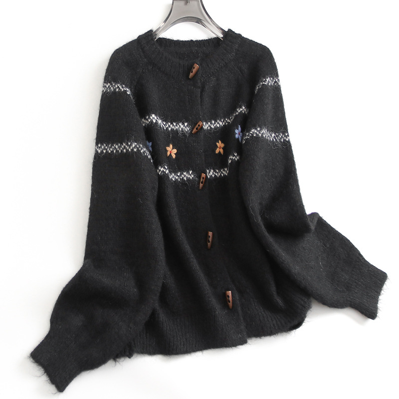 Cardigan tricotat din amestec de lână cu broderie florală, guler rotund, mâneci lungi