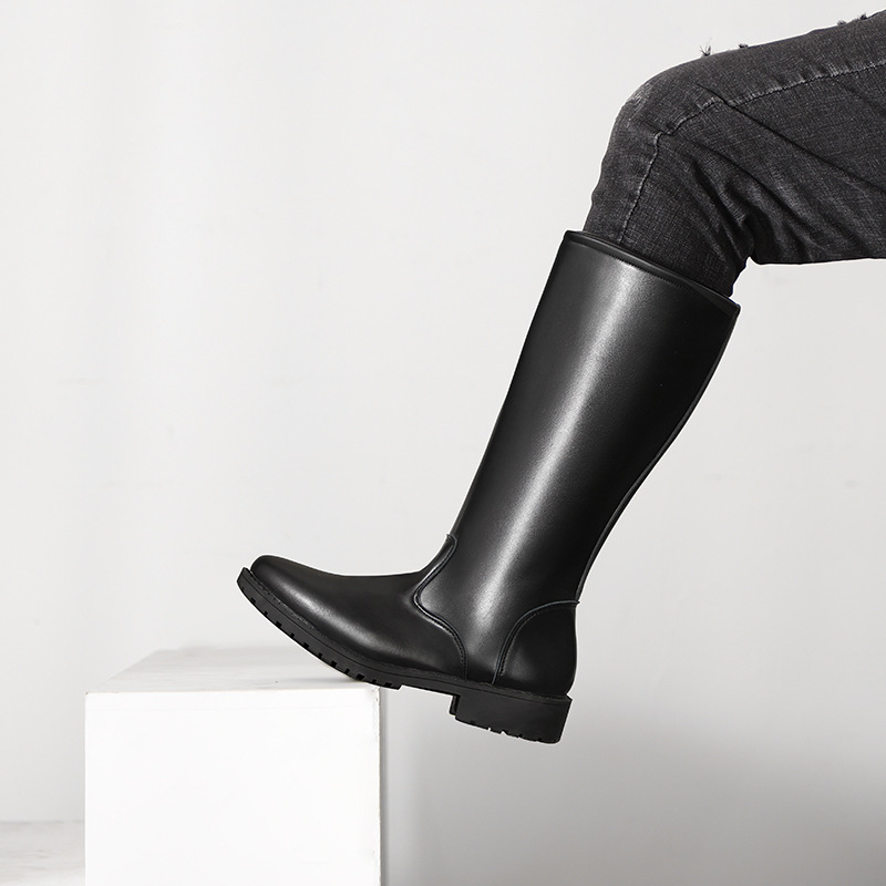 Bőr katonai stílusú csizma, magas szár, oldalsó cipzár, kerek orr, 3–5 cm sarok