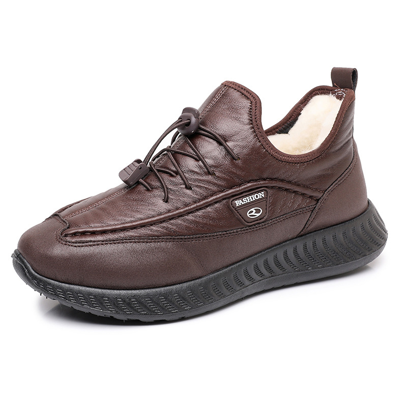 Férfi téli papucs fleece béléssel – könnyűek, slip-on elasztikus pánttal, felső rész mikrovláknemű bőr, PVC talp