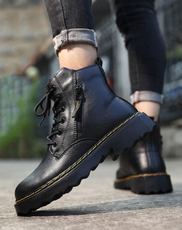 Martin topánky na zimu, vysoké, PU vrchná časť, gumová podrážka, mikrovláknová výstelka, vpredu šnúrky, guľatá špička