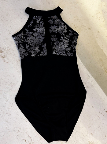 Kvetinový halter-neck jednodelný tanečný leotard, materiál 80% nylon, podšívka bavlneného zmesi