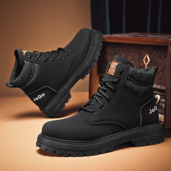 Martin topánky pre mužov, vrchnok z Pig Eight kože, PVC podrážka, nízky podpätok 1–3 cm, okrúhla špička