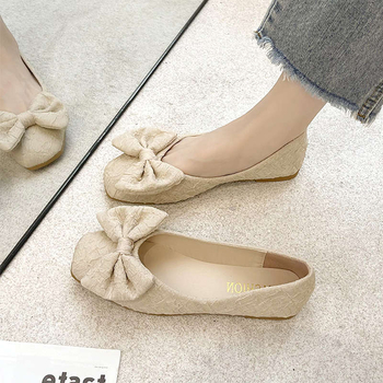 Lapos cipő, négyszögletes orrú, szatén felső, slip-on, alacsony sarok 1-3 cm, puha talp, mikroszálas bélés, PU talp, koreai stílus