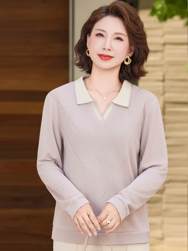 Dámske pletené tričko s dlhým rukávom a golierom; hlavným materiálom polyester 80–90%; sekundárny polyester ≤30%; bežná dĺžka 50–65 cm; štýl kancelársky/elegantný temperament