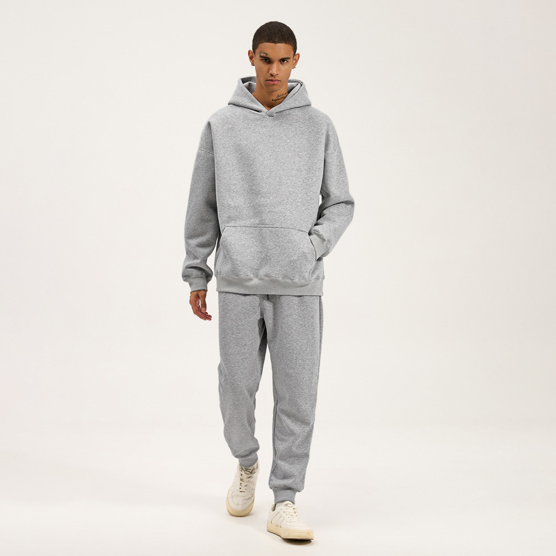 Худи суитшърт с качулка, 420 g тежест, дебела памучна смес (62,1% памук), дълги ръкави, 3D джобове с апликация, свободен силует