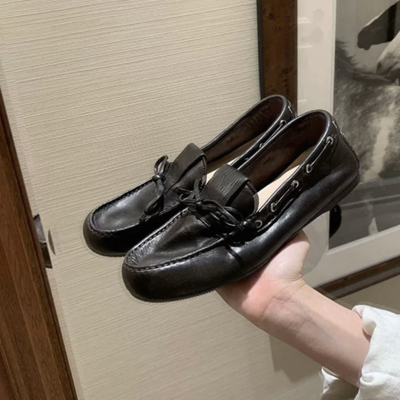Loaferice s okruglim vrhom, gornji dio od mikrovlakana, slip-on, niski ravni potpetica, gumena potplat (okrugli vrh, mikrovlakna, slip-on, niski potpetica, gumena podplat)