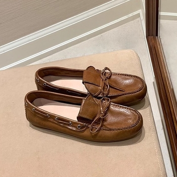 Loafers dama din microfibră, vârf rotund, toc mic, fără șireturi, fundă în formă de fluture