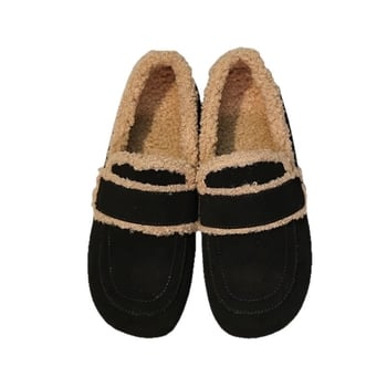 Női nubuk bőr mokaszin, slip-on, lapos sarok, műszőrmés talpbetét, gumírozott talp