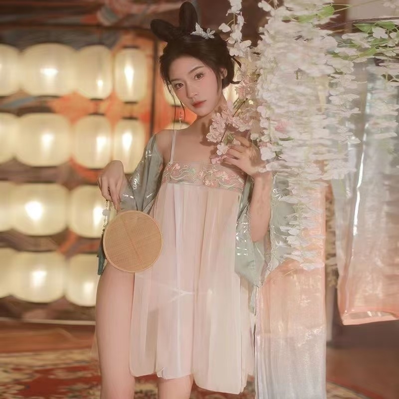 Younghee Hanfu–inspirirani set donjeg rublja, poliester 70–80%, retro noćna haljina za žene, pakiranje u vrećici, proljetno izdanje 2025