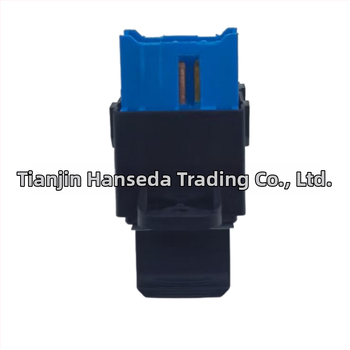 Hanshida 93575B4000 Pravý zadný elektrický spínač okna – predný pomocný spínač na zdvihnutie skla pre Hyundai; zodpovedajúce modely 31911-22000 WK612/4 a 31910-2350