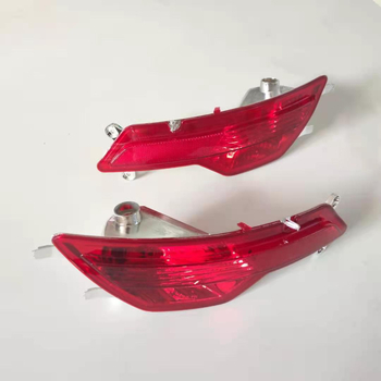 Zadná hmlovka pre BMW X6E71, modely 63147187219 / 63147187220, 12V, plast