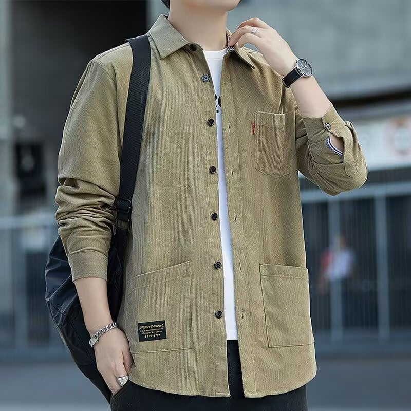 Muška corduroy košulja – širok kroj, fleece podstava, dugi rukavi, ovratnik turn-down, casual stil