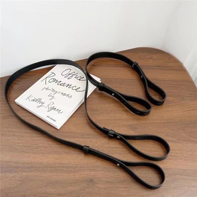 PU δερμάτινος ιμάντας τσάντας με επεκτειόμενη ιμάντα και μαξιλαράκι ώμου, ευρύ ιμάντας τύπου crossbody, μονόχρωμος, φθινόπωρο 2024