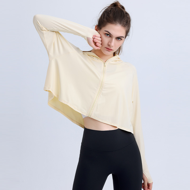 Išorinė vėjo striukė su gobtuvu dviračių sportui, nailono audinys, UPF50+, lengva, vienos spalvos raštas