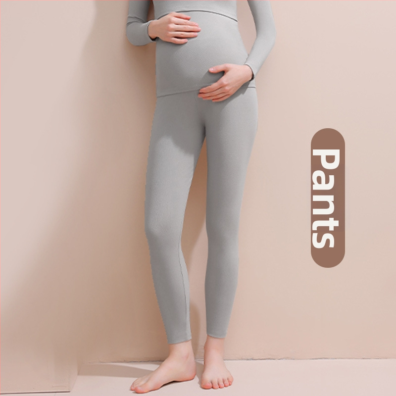 Tehotenský nočný set pre jeseň-zimu (vrchné a spodné) — dlhý rukáv, polyester 90–95%, bez vrások, s odnímateľnými výstelkami na prsiach