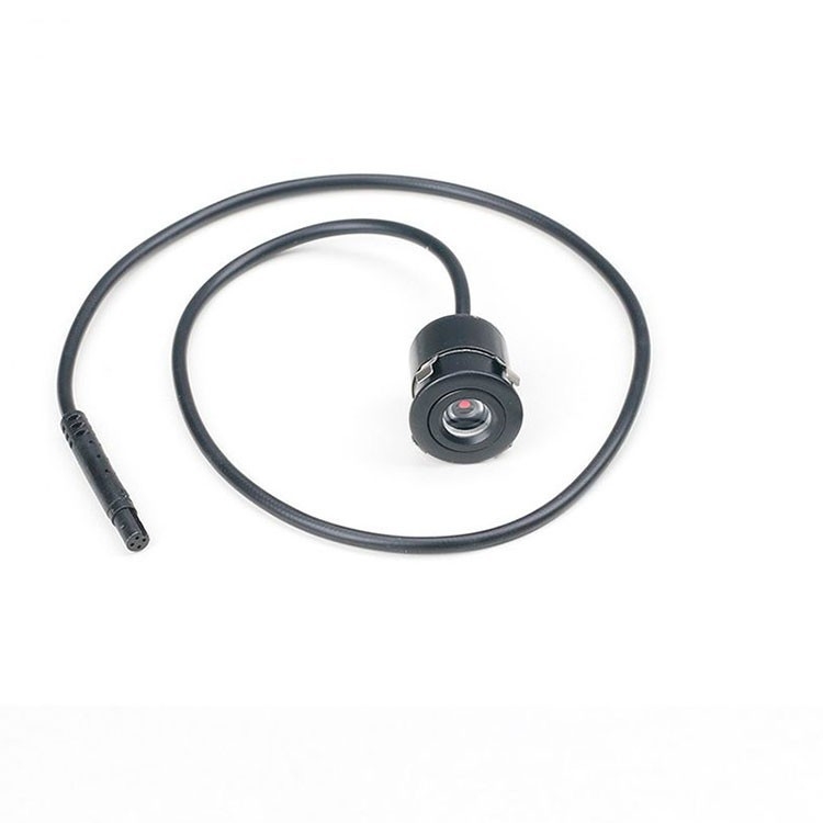 Kamera pre cúvanie, namontovaná na elektrickom trojkolke, 12V, 4-dierová montáž, nastaviteľný uhol 90°, pozorovací uhol 120°, rozlíšenie 480p