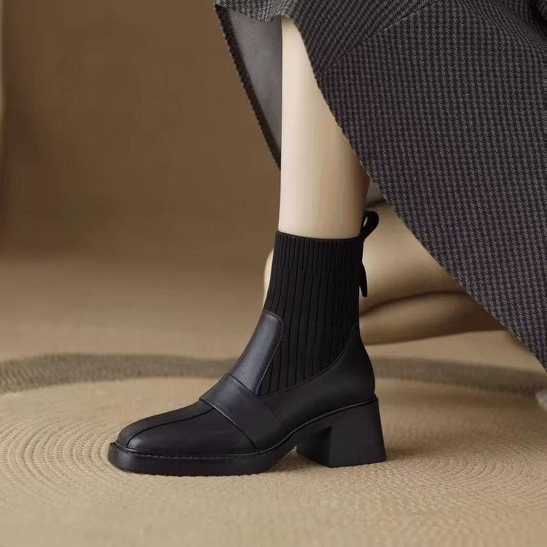 Női kötött bakancs, négyzetes orr, vastag sarok, középső sarok 3–5 cm, PU felső rész, középső szár