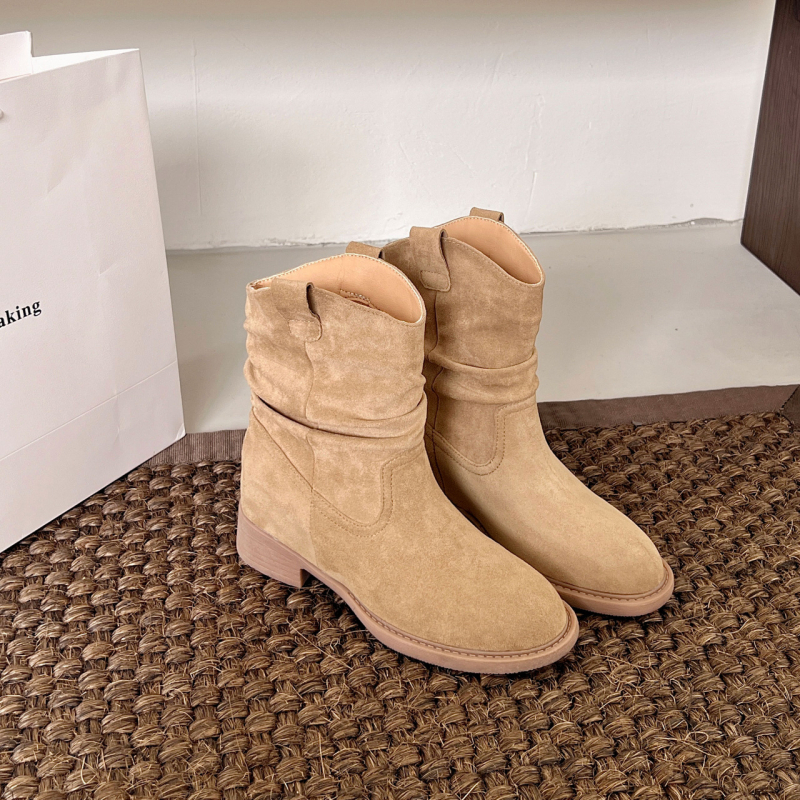 Velúr középmagas Western cowboy csizma, kerek orral, 3–5 cm vastag sarkú