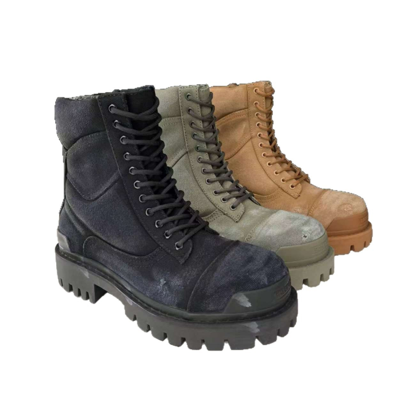 Martin topánky – distressed plátená vrchná časť, okrúhla špička, stredná výška lýtka, gumová podrážka, nepremokavé