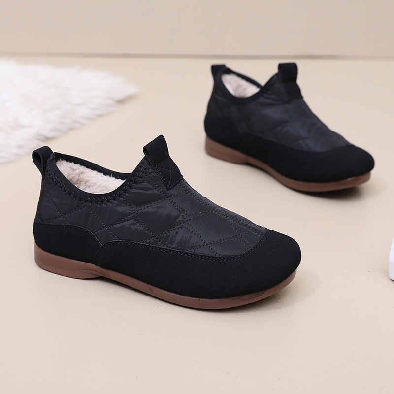 Női téli vászoncipő fleece béléssel, slip-on, lapos PVC talp, kerek orr
