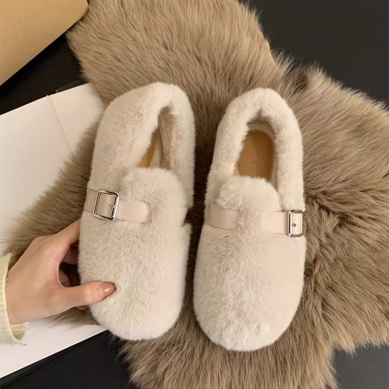 Női Mary Jane cipő műszőrmével - Slip-on csattal, felsőrész műszőrméből, gumitalp, alacsony sarka 1-3 cm