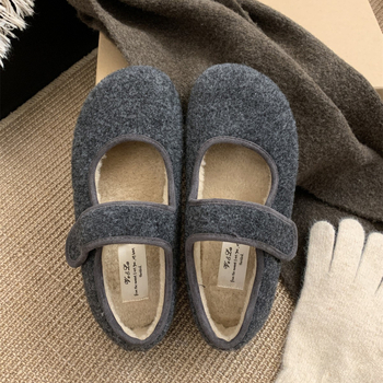Mary Jane cipők mikroszálas felsőrésszel, négyszögletes orr, Velcro zárás, gumi talp