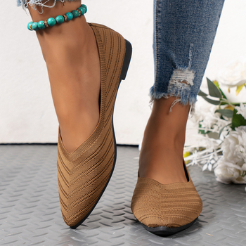 Női mokaszsinok, hegyes orrú, pamut felsőrész, PU talpbetét, alacsony sarka 1–3 cm, slip-on