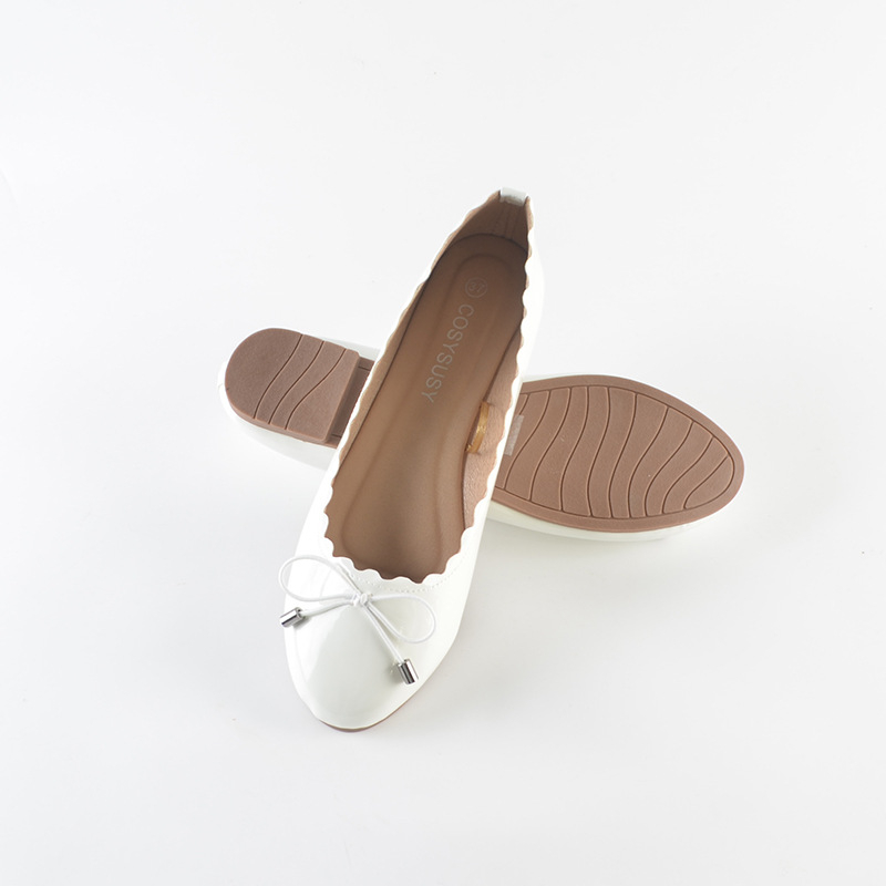 Női virágos csipkés balerina cipő, kerek orrú, PU felső, TPR talp, Slip-On