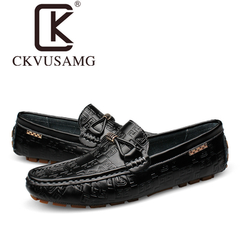 Pánske kožené loafers — casual, okrúhla špička, nízky podpätok 1–3 cm, gumová podrážka, podšívka z bravčovej kože