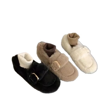 Dámske chlpaté slip-on topánky – velúr vrchná časť, umele kožušiny podšívka, EVA vložka, gumová podrážka, nízky podpätok 1–3 cm