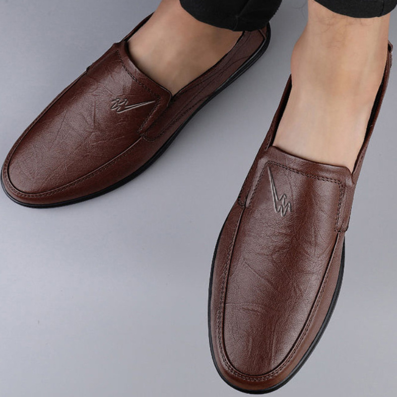 Pánske kožené topánky, Slip-On, vrchnok: hovädzie kože, podšívka z kože, podrážka z gumy