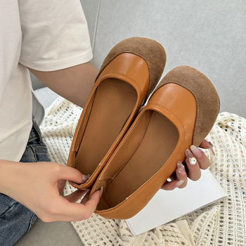 Topánky Mary Jane, okrúhla špička, PU horná časť, nízky podpätok 1–3 cm, gumová podrážka